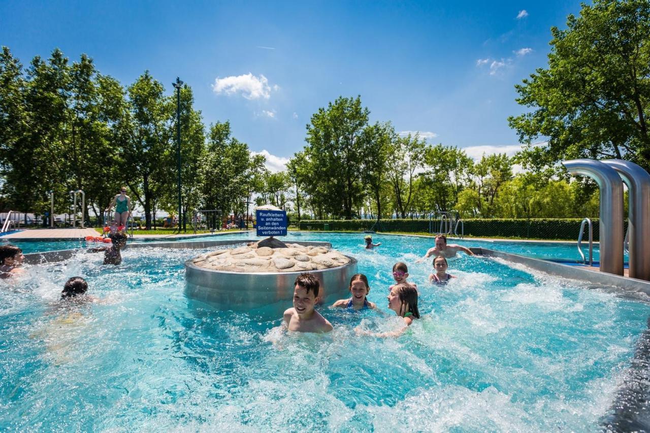 Hotel Gut Zentgraf Mörbisch am See Zewnętrze zdjęcie